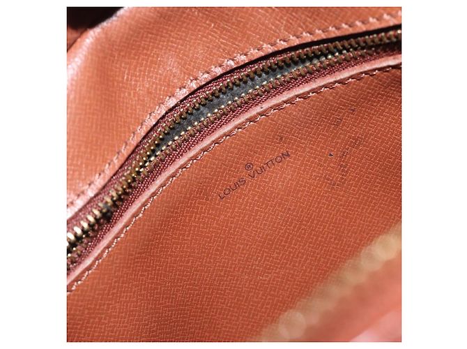 LOUIS VUITTON Borsa a Spalla Epi Jeune FilleMM Marrone M52153 LV Auth 129846 - vista 20
