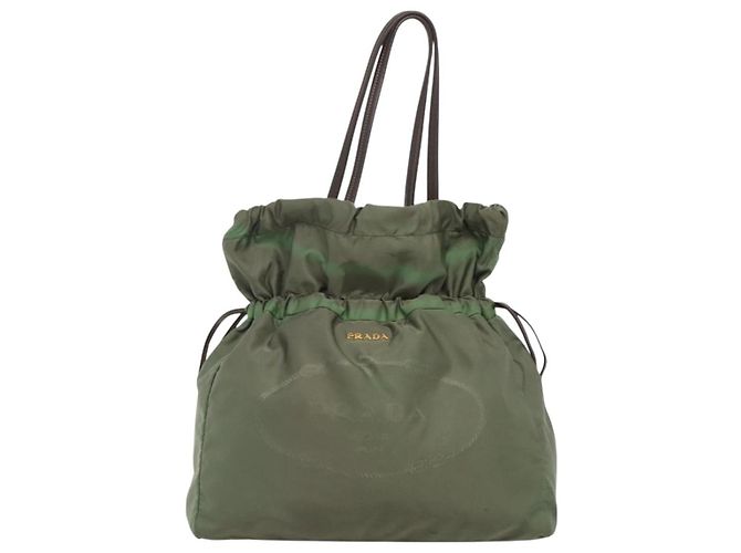 Borsa Tote Prada in nylon verde oro Auth 128736 D'oro - vista 13