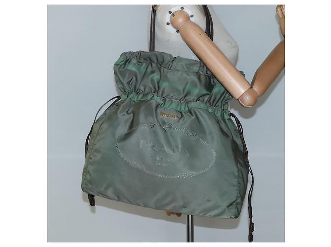 Borsa Tote Prada in nylon verde oro Auth 128736 D'oro - vista 20