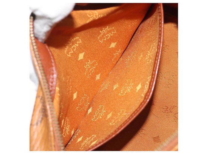 Borsa MCM Logogram Vicetos in pelle PVC marrone e oro Auth BA3905 D'oro - vista 21