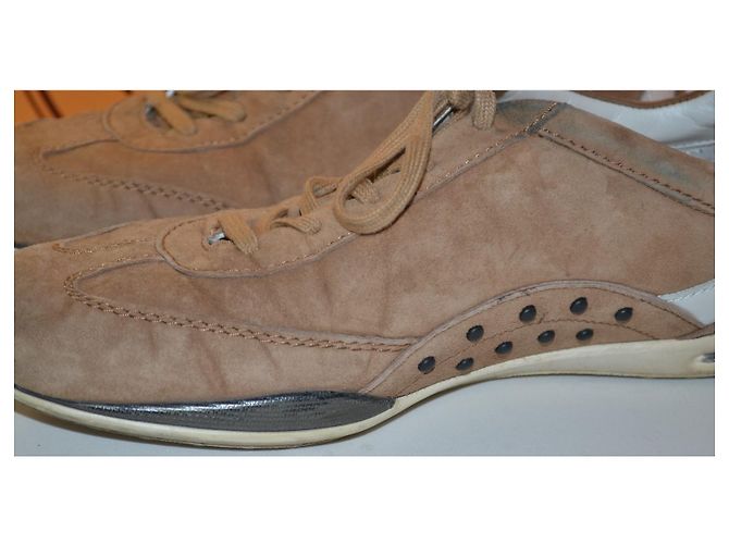 Baskets Tod's en daim marron - vue 2