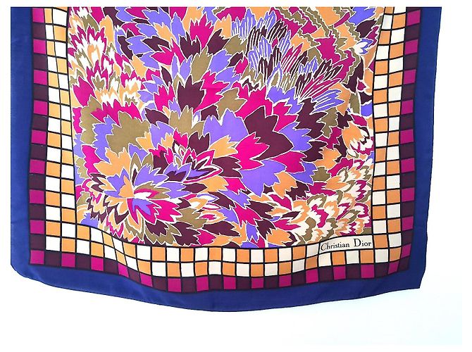 Christian Dior Nuovo e vintage - raro in pura seta crepè - L. 65 cm x 65 Nero Bianco Multicolore Beige Bordò Porpora Cachi Sabbia Senape Cognac Caramello Carne Fuschia Viola scuro - vista 5