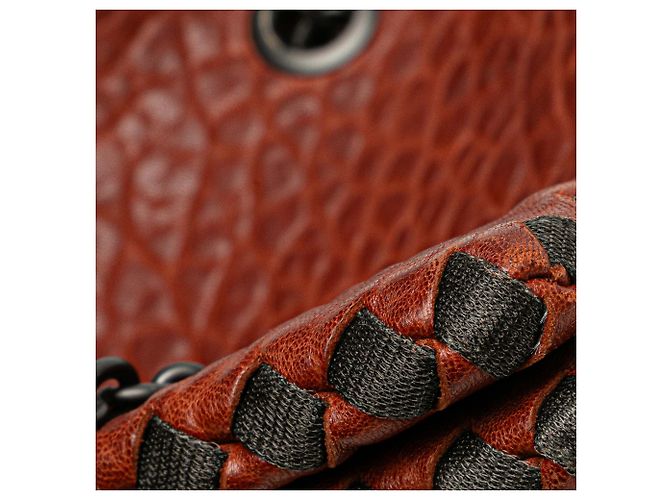 Borsa a spalla duo in pelle texturizzata rossa con cuciture Bottega Veneta - vista 9