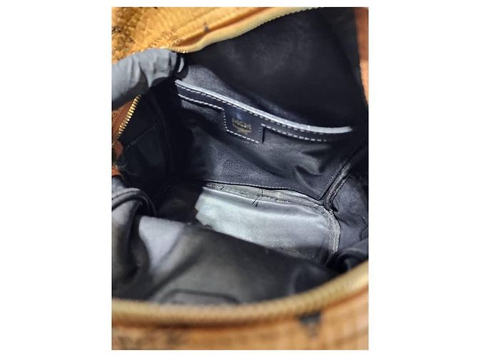 MCM Stark Zaino Medio con Borchie Laterali Marrone - vista 11
