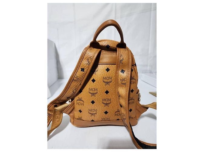 MCM Stark Zaino Medio con Borchie Laterali Marrone - vista 4