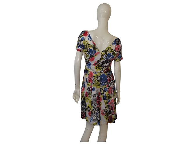 Autre Marque Kurzarmkleid mit V-Ausschnitt und Blumenmuster mehrfarbig Mehrfarben - Ansicht 2