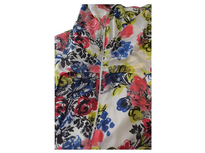 Autre Marque Kurzarmkleid mit V-Ausschnitt und Blumenmuster mehrfarbig Mehrfarben - Ansicht 8