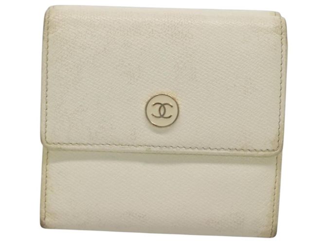 Chanel Billetera Bifold de Cuero Blanco Oro CC Auth bs27934 Dorado - vista 2