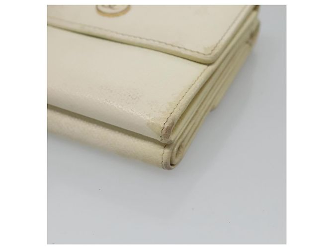 Chanel Billetera Bifold de Cuero Blanco Oro CC Auth bs27934 Dorado - vista 8