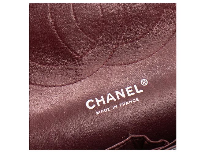 CHANEL - Sac à main Classique/Timeless Jumbo Chanel en cuir caviar noir - vue 10