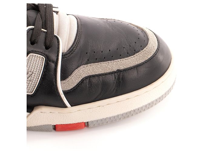 LOUIS VUITTON - Sneakers LV Trainer Low Louis Vuitton in pelle grigia e nera (T42.5) Grigio - vista 5