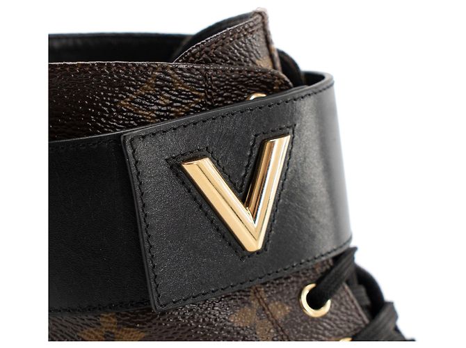 LOUIS VUITTON - Botines Wonderland Louis Vuitton de cuero y lona monogramada (T38) Castaño - vista 5