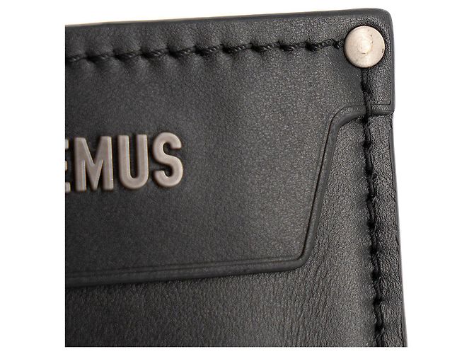 JACQUEMUS - Il Porta Monete Meunier Jacquemus in pelle nera - vista 6