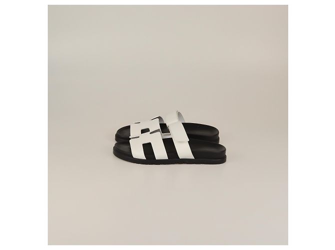 Sandali piatti Chypre bianchi/neri Hermès Nero Bianco - vista 4