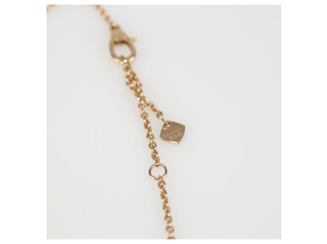 Collana pendente Coco Crush in oro rosa 18K con diamanti Chanel - vista 3
