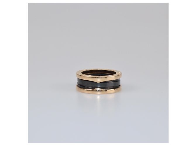 Bulgari Anello B.zero1 in ceramica e oro rosa 18k Bvlgari 52 D'oro - vista 2