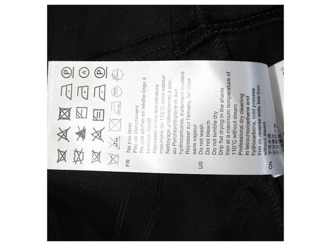 Schwarzes Sandro Mini-Kleid mit Jacquard-Logo und Samtkragen - Ansicht 7