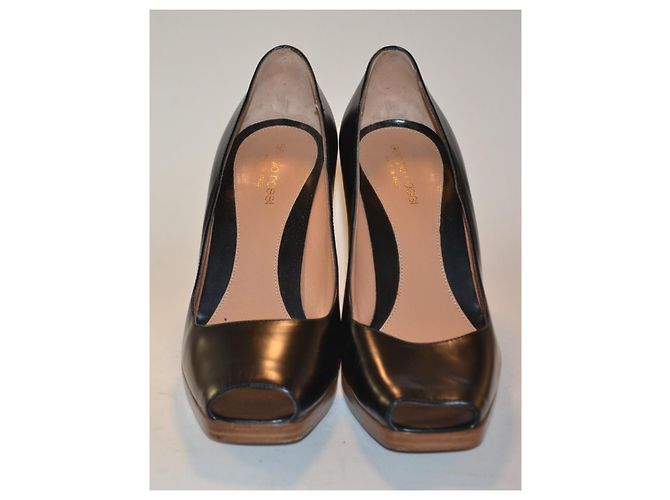 Sapatos de salto Sergio Rossi em couro preto tamanho 38 - vista 2