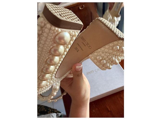 Décolleté con plateau Jimmy Choo in pelle bianca con perle Bianco - vista 11