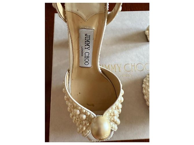 Décolleté con plateau Jimmy Choo in pelle bianca con perle Bianco - vista 7