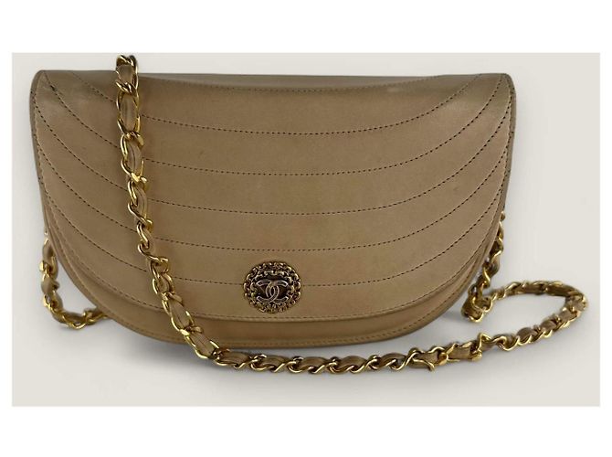 Chanel media luna beige - vista 17