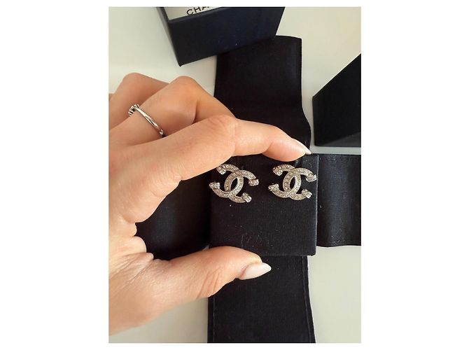 Cambon Orecchini Chanel in acciaio argento Silver hardware - vista 5