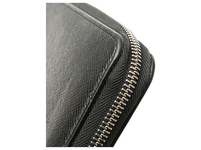 Organizer Zippy NM Taiga Louis Vuitton Nero - vista 5