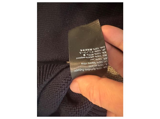 Autre Marque 032c -Ikonischer "Selfie"-Pullover der Marke 032c aus weicher Merinowolle. Nie getragen, mit den Originaletiketten. Marineblau - Ansicht 6