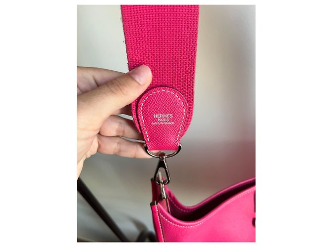 Hermès Evelyne III GM couro fúcsia – com caixa - vista 3