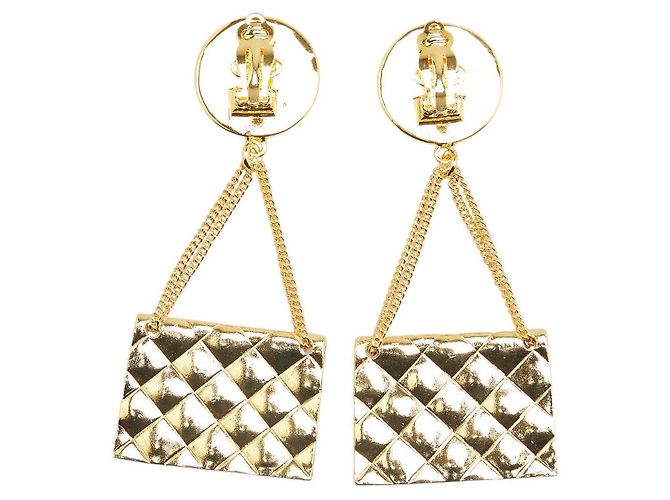 Orecchini Matelassé Chanel Coco Mark 31 RUE CAMBON PARIS D'oro - vista 3