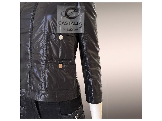 Chanel Ikonische schwarze leichte Pufferjacke 34 FR - Ansicht 11