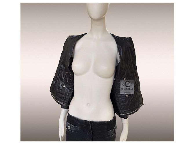Chanel Ikonische schwarze leichte Pufferjacke 34 FR - Ansicht 14