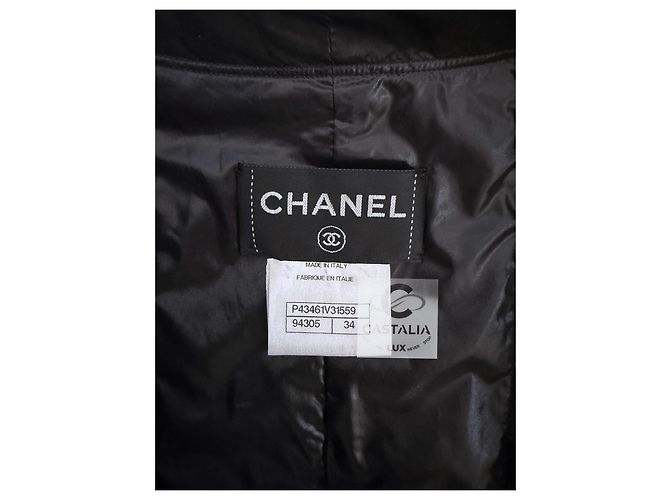 Chanel Ikonische schwarze leichte Pufferjacke 34 FR - Ansicht 15