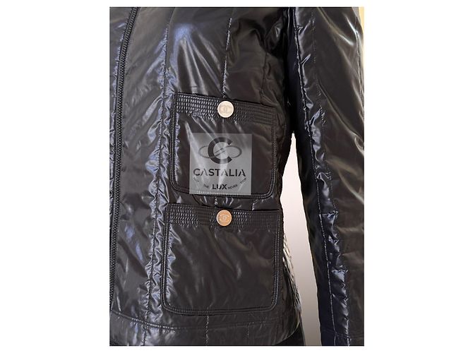 Chanel Ikonische schwarze leichte Pufferjacke 34 FR - Ansicht 9