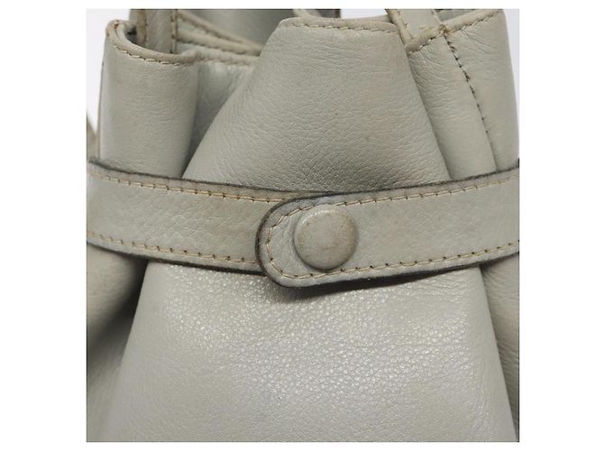 Céline Borsa a Spalla CELINE in Pelle Azzurro Chiaro Oro Auth 127900 D'oro Blu chiaro - vista 15