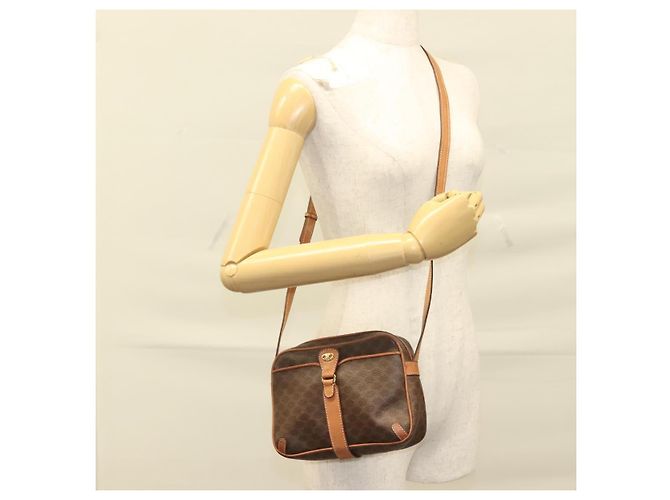 Céline Borsa a Spalla in Tela Macadam CELINE in Pelle PVC Marrone Oro Auth ep9704 D'oro - vista 22