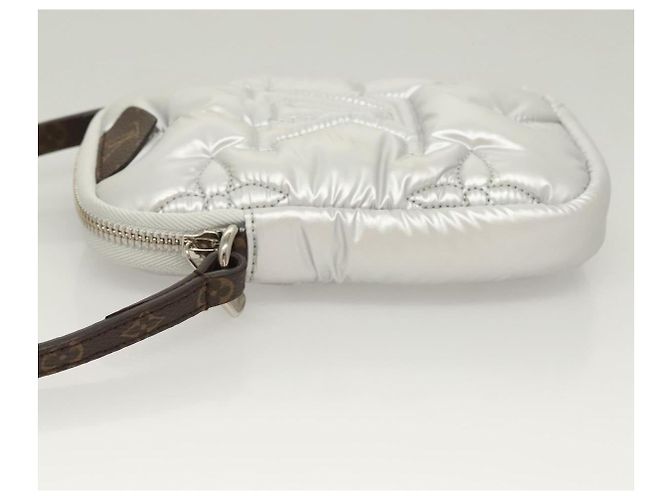Coussin LOUIS VUITTON LV Cuscino Pochette per Telefono Argento M81716 LV Auth 132963M - vista 4