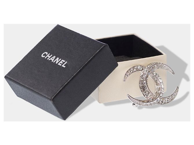 Gioielli CHANEL CC in Cristallo Argento - 102787 - vista 2