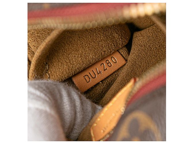Louis Vuitton Boîte Chapeau Souple PM Monogramma Marrone - vista 6