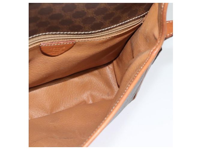Céline Borsa a Spalla in Tela Macadam CELINE PVC Marrone Oro Auth 131356 D'oro - vista 19