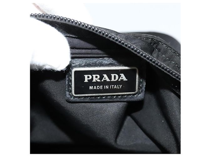 PRADA Schultertasche aus schwarzem Nylon Auth gh414 - Ansicht 19