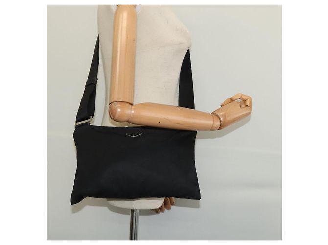 PRADA Schultertasche aus schwarzem Nylon Auth gh414 - Ansicht 22