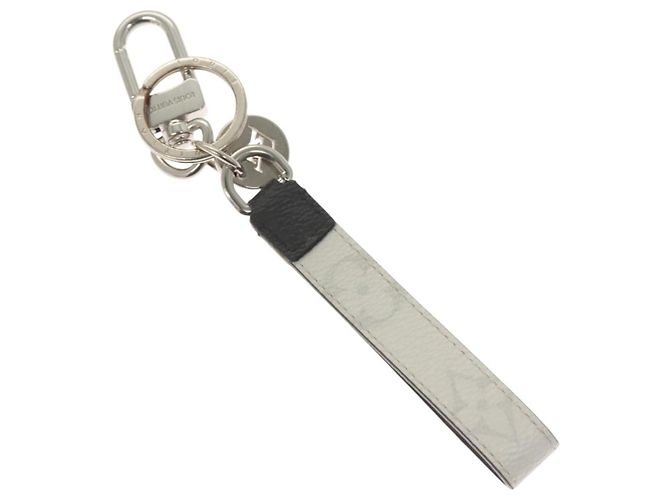 LOUIS VUITTON Eclipse Llave de Dragón Blanca M64168 LV Auth 130583 Blanco Monograma - vista 3