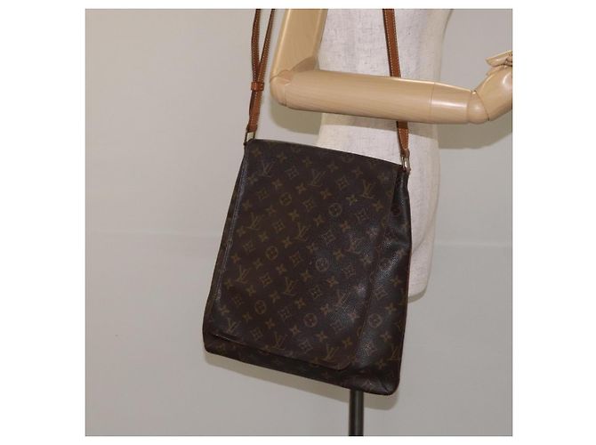 LOUIS VUITTON Monogram Musette Schultertasche M51256 LV Auth 130238 Monogramm - Ansicht 21