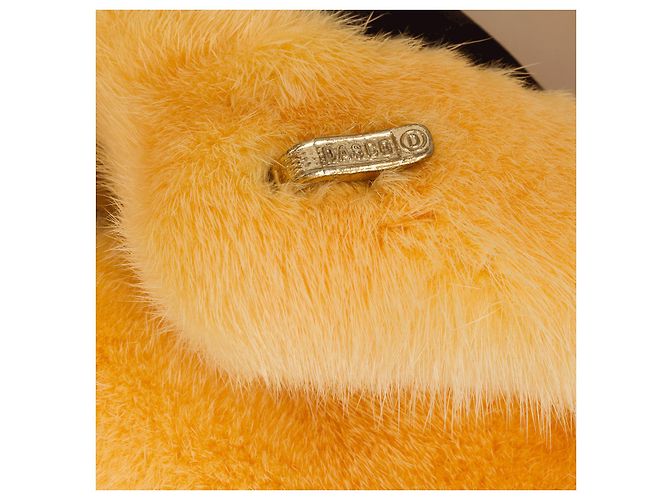 Autre Marque UNTERSCHRIEBENes Orangees Pelzkleid - 102249 - Ansicht 5