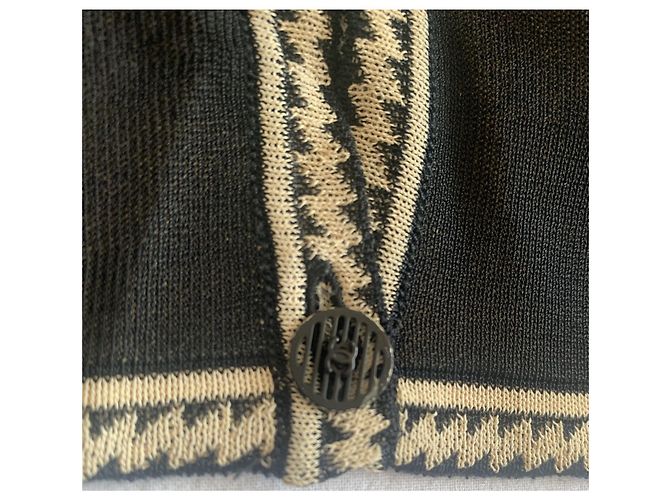 Chanel Colete de Bolinhas e Camélia em Viscose Preto e Creme - vista 18