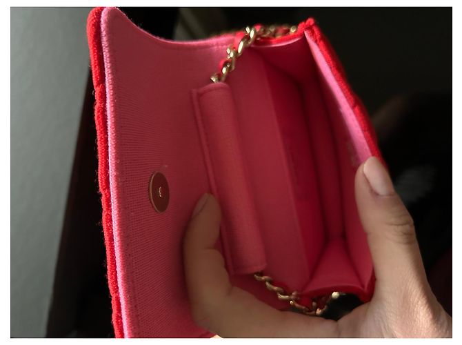 Bolso Mini VIP de Chanel en Jersey Acolchado de Algodón con Correa Roja - vista 6