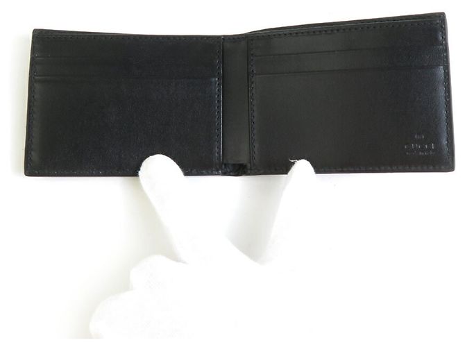 Gucci Men's Black Leather Bi-Fold Wallet - view 3