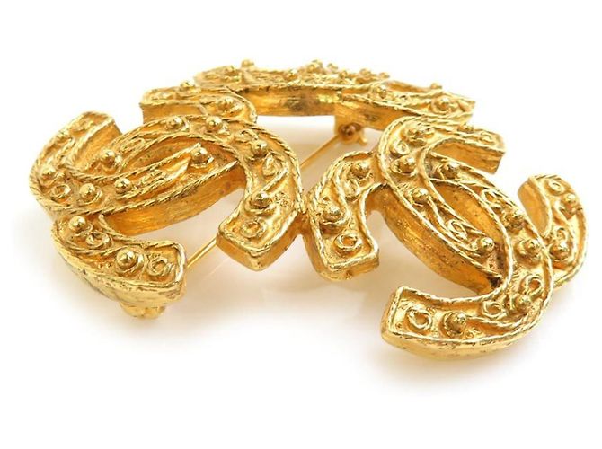 Spilla in metallo dorato Chanel Coco Mark D'oro - vista 3