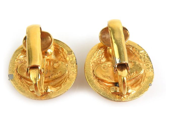 Orecchini a clip in metallo dorato Chanel Coco Mark D'oro - vista 4